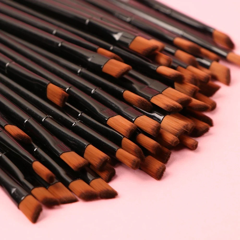 DISPOSABLE MINI ANGLE BRUSHES 50 PCS - Image 3