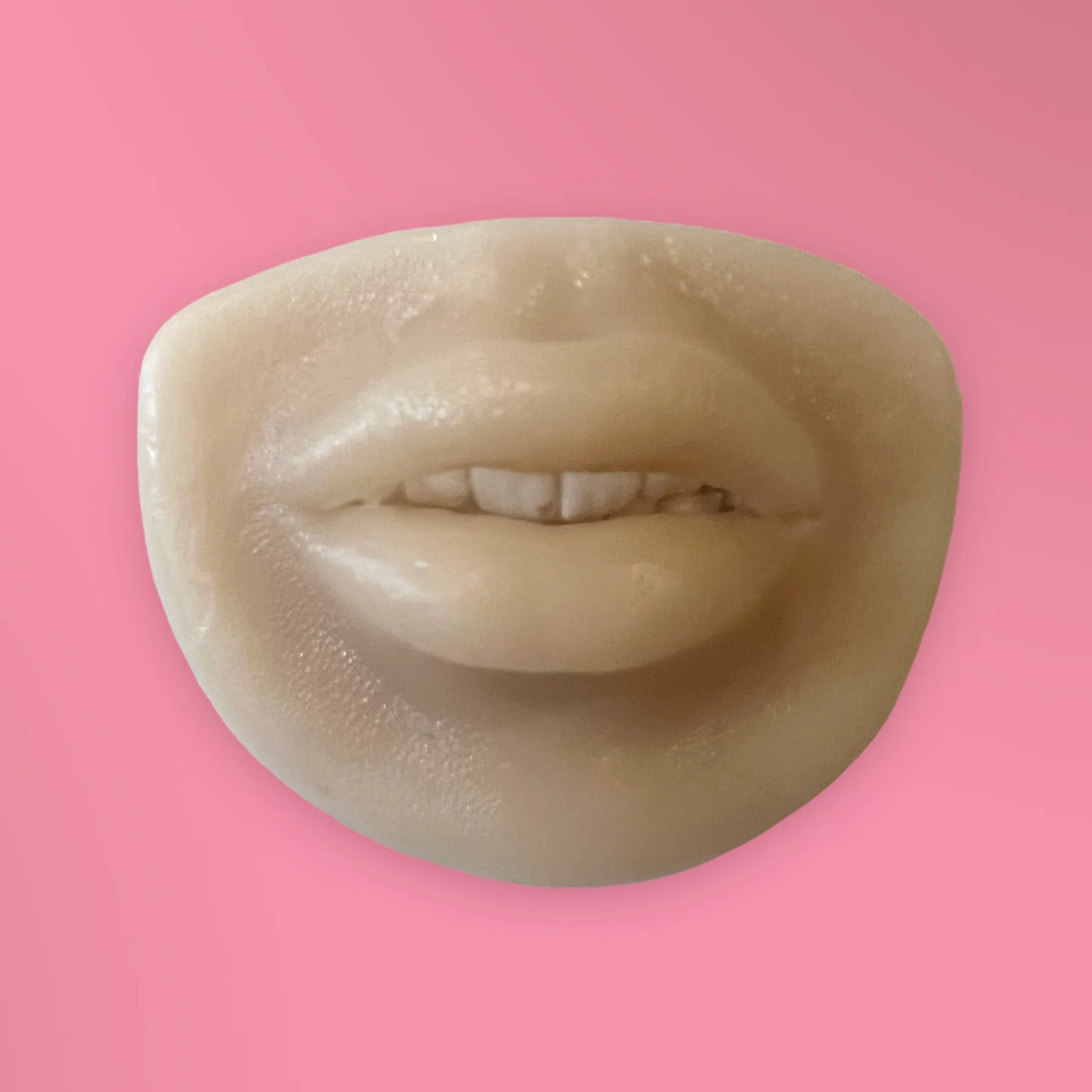 iSLAY REALISTIC LIPS W/ TEETH - Image 3